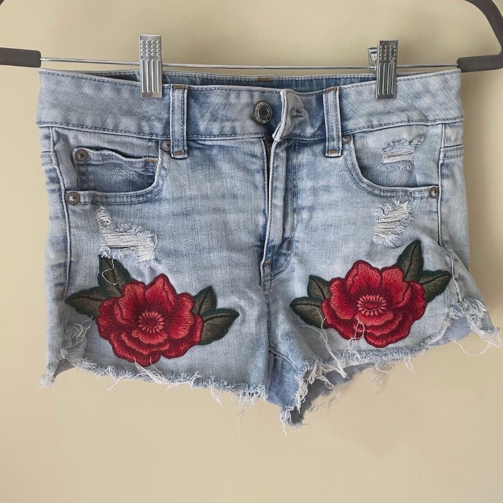 American Eagle Outfitters embroidered rose detail hi-rise shortie denim shorts